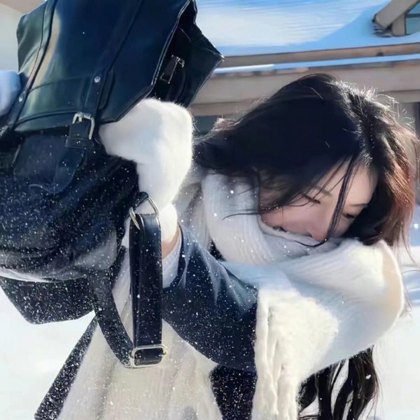巴黎艳妹