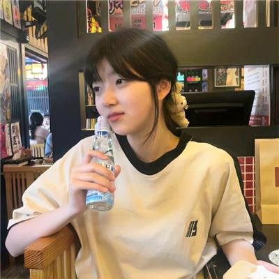 艾米丽·布莱尔的秘密